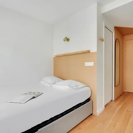 Arc De Triomphe Avec Rooftop Apartment *